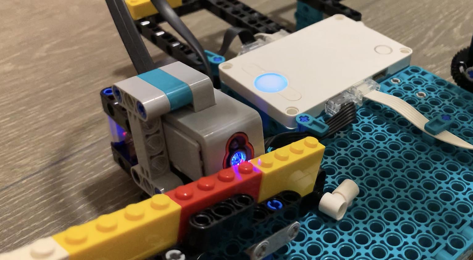 Ev3 color hotsell sensor rgb block